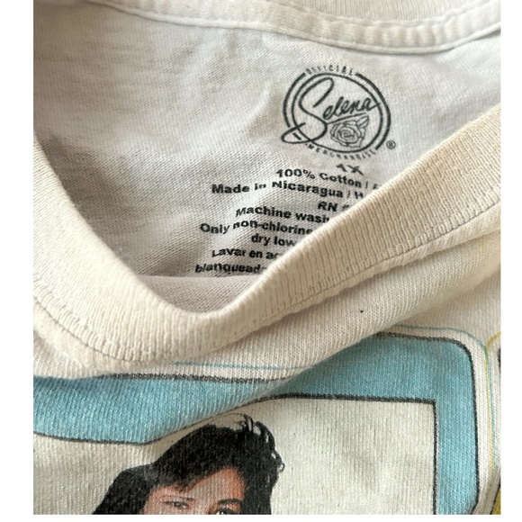 Official Vintage “Selena” band T-shirt - Size men’s Large - Z117 - Picture 2 of 3